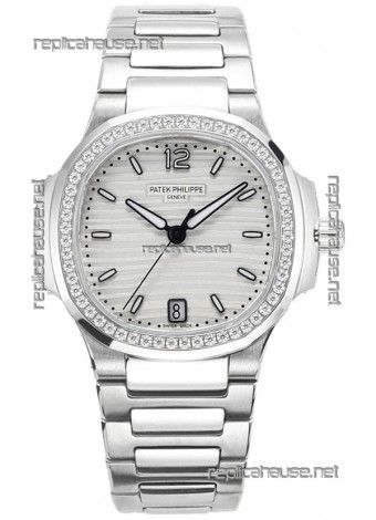 Patek Philippe Nautilus 7118 35MM 1:1 Stainless Steel White Dial 1:1 Superclone Watch 