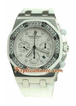 Audemars Piguet Offshore Swiss Wristwatch in White Dial ADPGT59