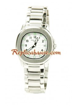 Patek Philippe Ladies Aquanaut Wristwatch PTPHP13