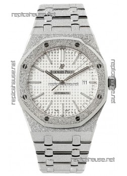 Audemars Piguet Royal Oak Frosted 37MM Self-Winding White Dial 1:1 Mirror Replica Watch