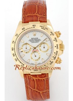 Rolex Daytona 18K Gold Wristwatch with Leather Strap ROLX213